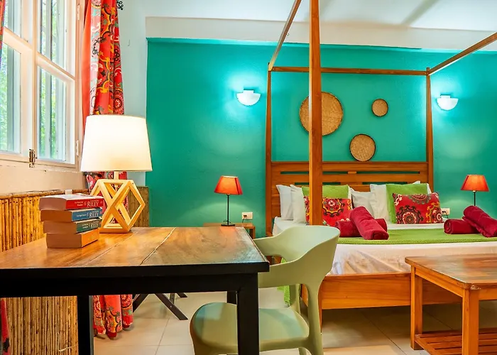 Casa Mapache Pool And Breakfast Available Near Tamarindo