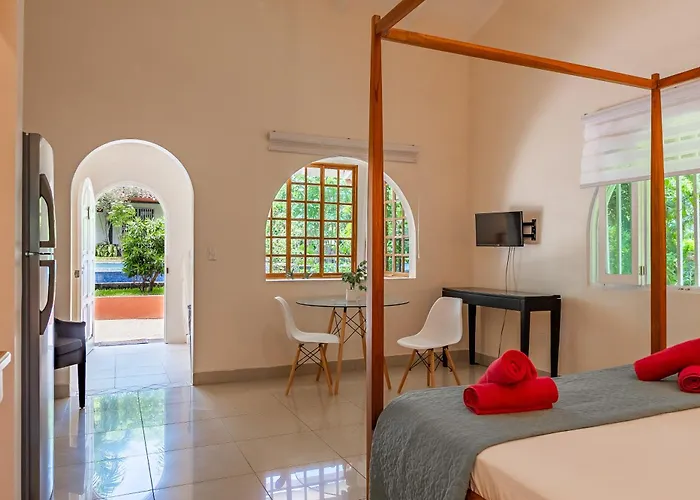 Casa Mapache Pool And Breakfast Available Near Guest house Tamarindo