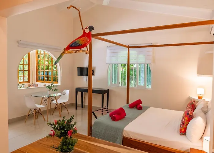 Casa Mapache Pool And Breakfast Available Near Guest house Tamarindo