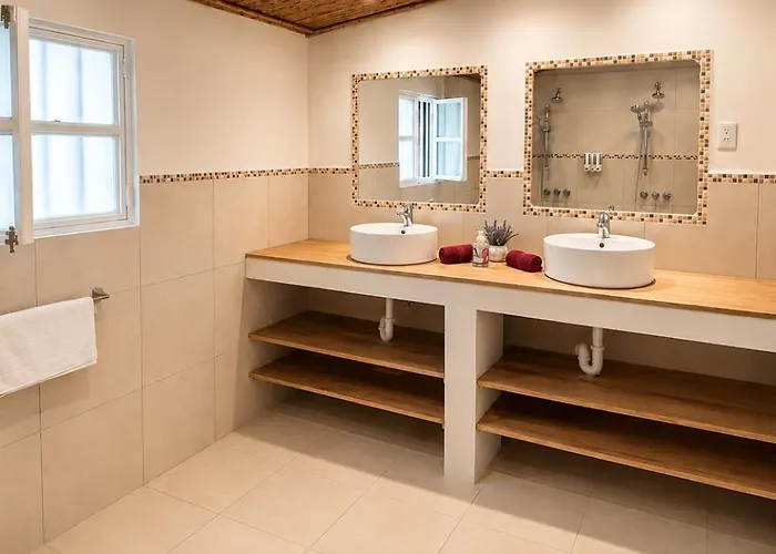 Casa Mapache Pool And Breakfast Available Near Guest house 3*